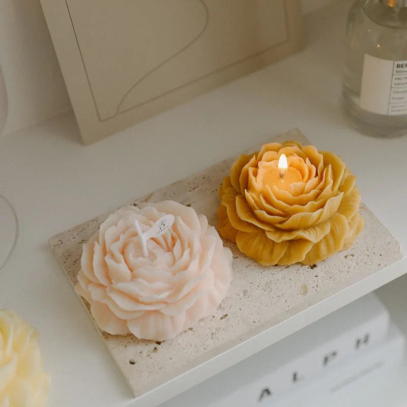 Serene Peony Candle - Floral Aromatherapy Ritual
